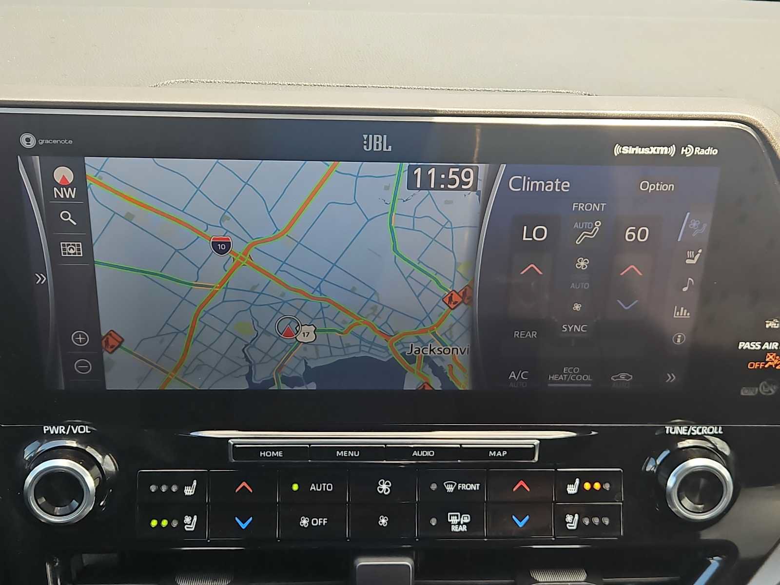 Used 2020 Toyota Highlander Limited AWD/4WD image 20