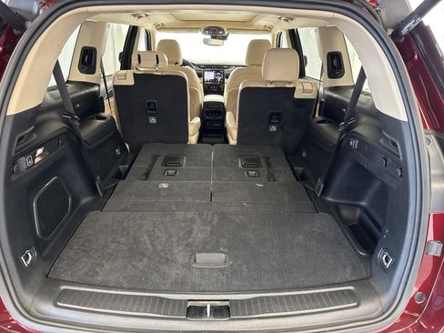 Used 2021 Jeep Grand Cherokee L Limited image 21