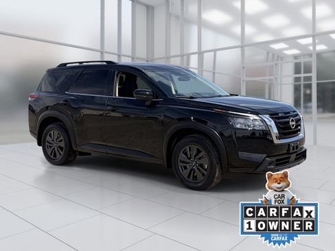 Certified 2024 Nissan Pathfinder SV FWD image 8