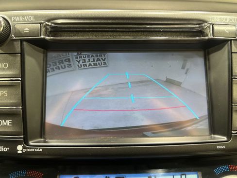 Used 2014 Toyota RAV4 XLE AWD/4WD image 17