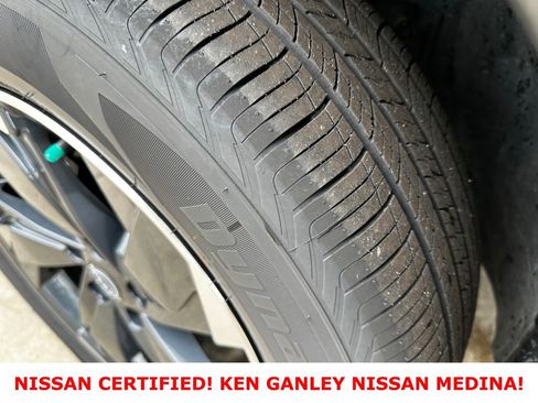 Certified 2026 Nissan Rogue SV AWD/4WD image 19