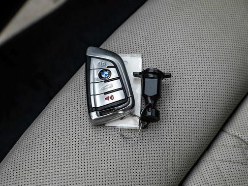 Used 2018 BMW 740i RWD image 52