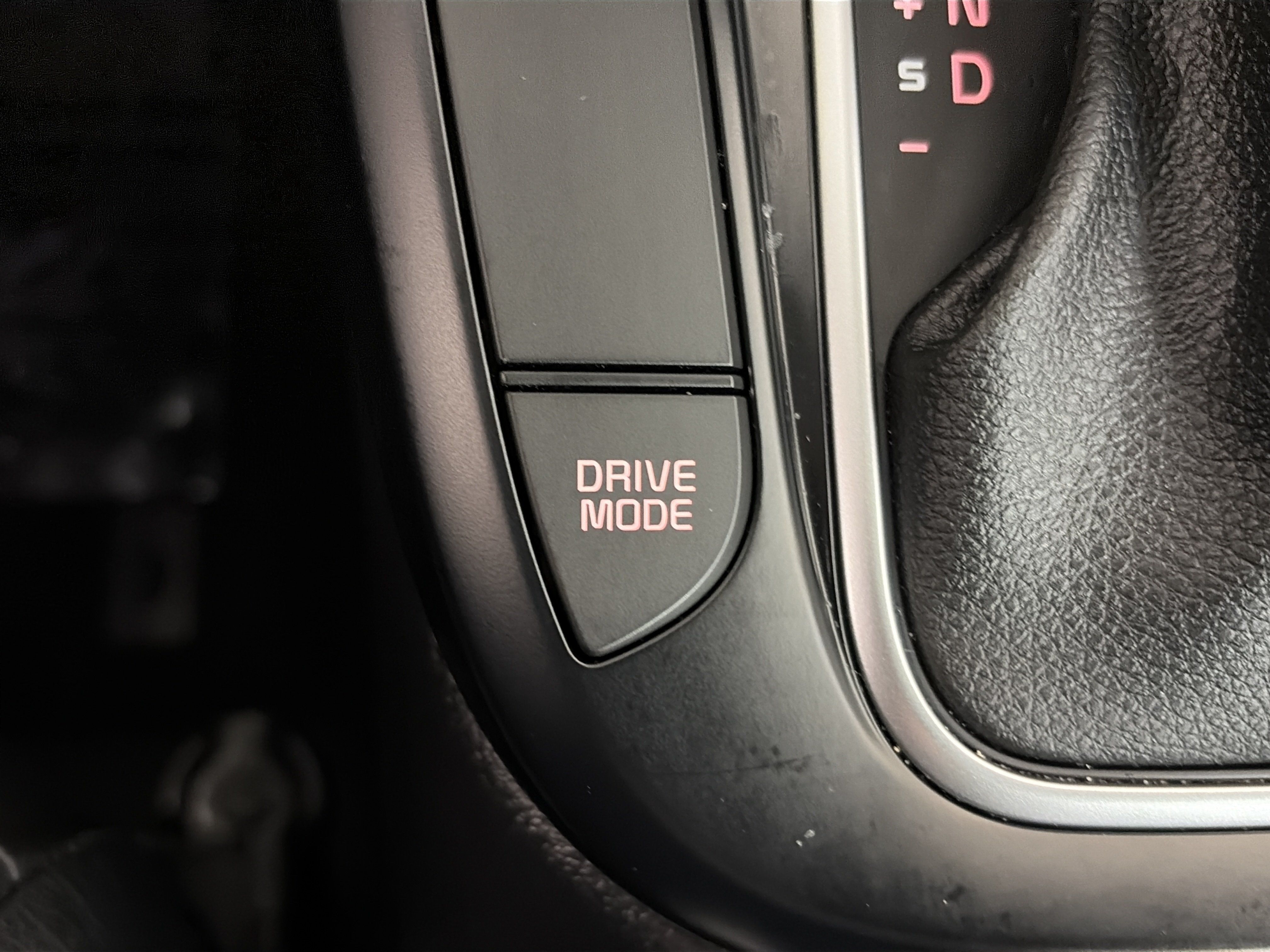 Certified 2021 Kia Soul X-Line FWD image 25