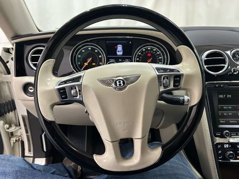 Used 2016 Bentley Flying Spur W12 image 22