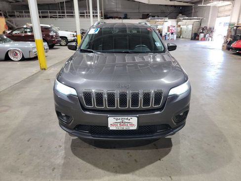 Used 2019 Jeep Cherokee Latitude Plus w/ Cold Weather Group image 20