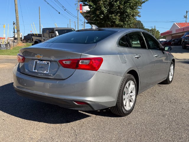 Used 2025 Chevrolet Malibu LT FWD image 5