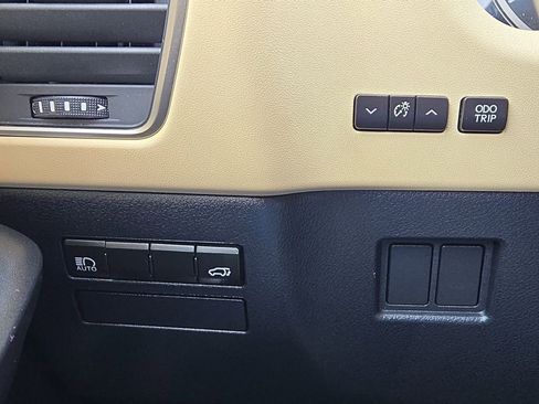 Used 2018 Lexus NX 300 NX 300 image 21