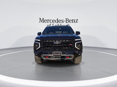 Used 2025 Chevrolet Tahoe Z71 image 3