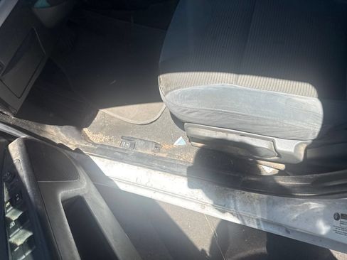 Used 2012 Nissan Sentra 2.0 S FWD image 23