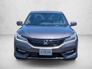 Used 2017 Honda Accord Touring video 2