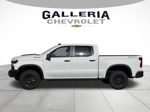 New 2026 Chevrolet Silverado 1500 ZR2 w/ ZR2 Bison Edition AWD/4WD image 4