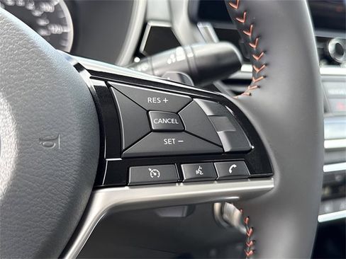 New 2025 Nissan Altima 2.5 SR w/ SR Premium Package image 38