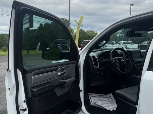 Used 2021 RAM 1500 Big Horn AWD/4WD image 18
