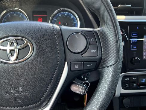 Used 2019 Toyota Corolla LE FWD image 24