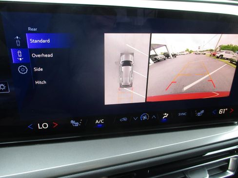 New 2026 Chevrolet Traverse LT w/ Driver Confidence Package image 20