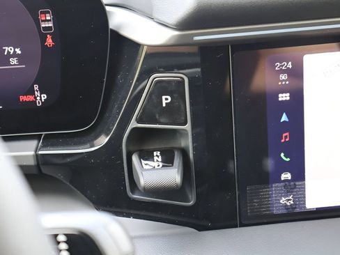 New 2026 Porsche Macan 4 Electric image 25