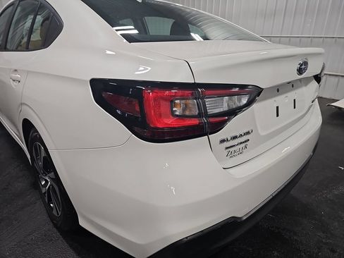 Used 2025 Subaru Legacy Premium AWD/4WD image 33