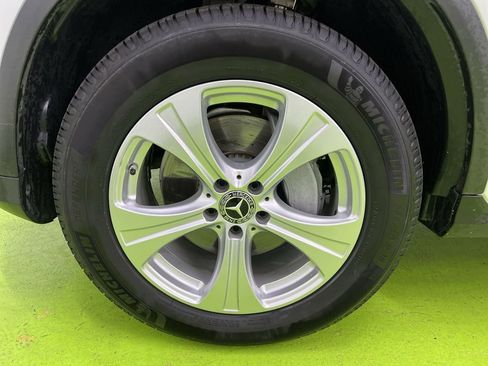 Used 2018 Mercedes-Benz GLC 300 4MATIC image 14