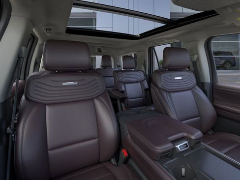 New 2025 Ford Expedition Platinum w/ Platinum Ultimate Package image 10