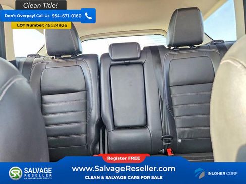 Used 2018 Ford Escape Titanium AWD/4WD image 13