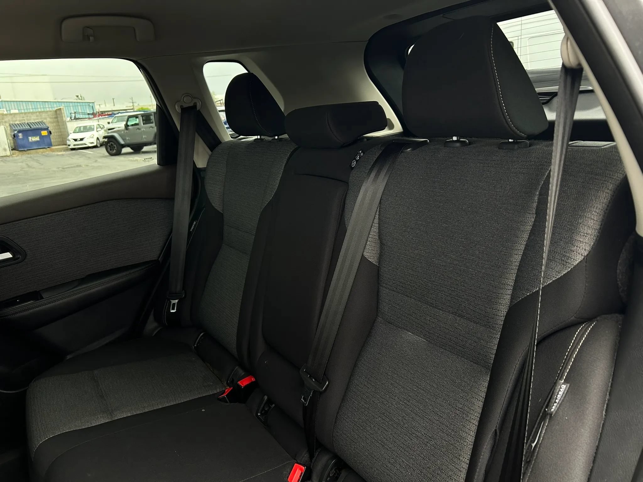 Used 2023 Nissan Rogue SV AWD/4WD image 11