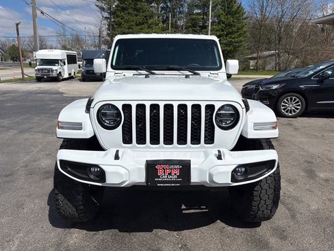 Used 2021 Jeep Gladiator Overland image 2