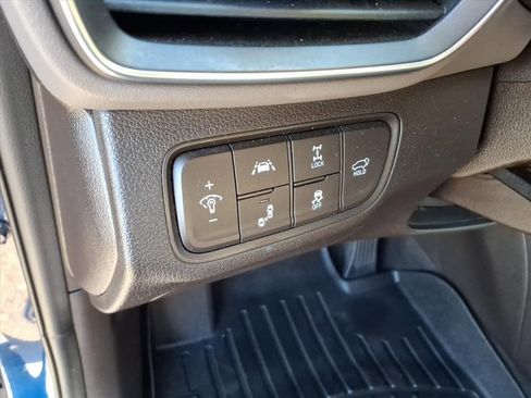 Used 2020 Hyundai Santa Fe Limited image 27