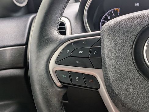 Used 2018 Jeep Grand Cherokee Altitude image 29