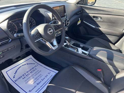 New 2025 Nissan Sentra SR w/ SR Premium Package image 17