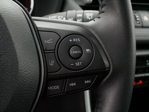 Certified 2025 Toyota RAV4 XLE Premium image 25