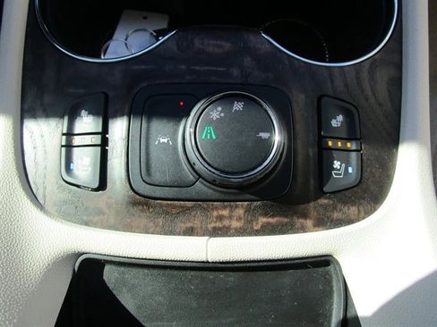 Used 2020 GMC Acadia Denali w/ Technology Package image 42