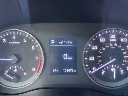 Used 2019 Hyundai Tucson Value image 2