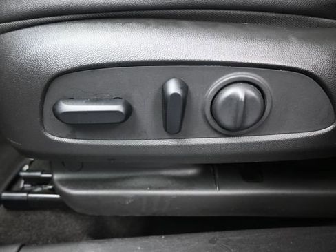 Used 2022 Buick Encore GX Essence image 31