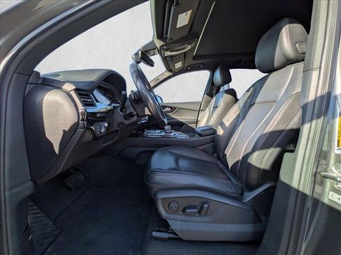 Used 2019 Audi Q7 3.0T Prestige w/ Prestige Package image 14