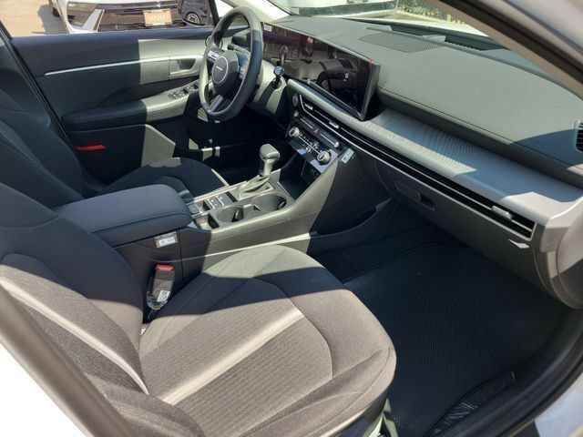 New 2026 Hyundai Sonata SE FWD image 19