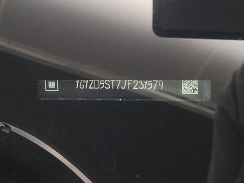 Used 2018 Chevrolet Malibu LT FWD image 33