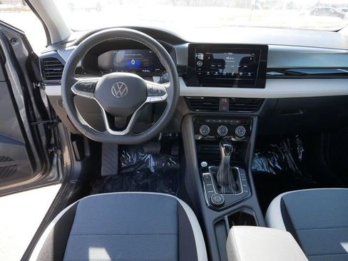 New 2026 Volkswagen Taos S AWD/4WD image 9