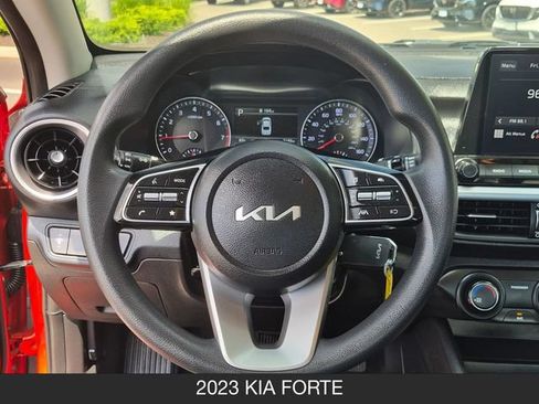 Used 2023 Kia Forte LXS FWD image 17
