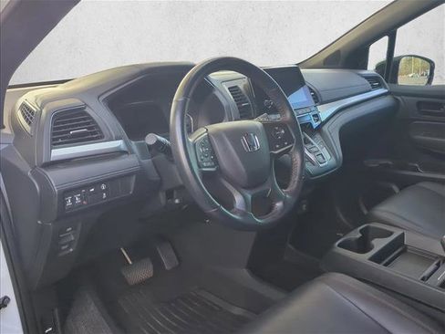 Used 2023 Honda Odyssey Sport image 9