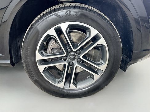Used 2025 Audi Q5 Premium w/ Convenience Package AWD/4WD image 10