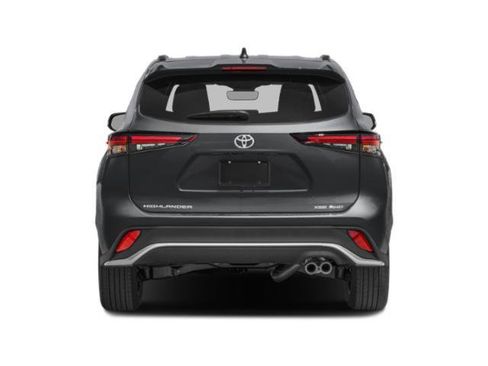 Certified 2025 Toyota Highlander XSE AWD/4WD image 5