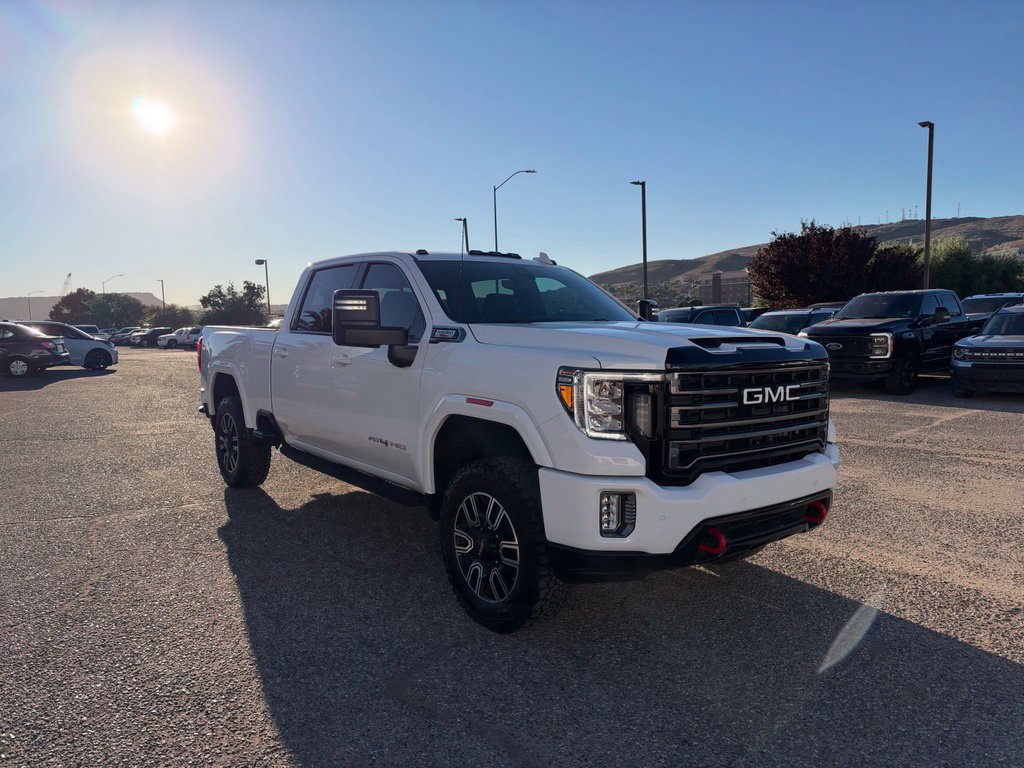 Used 2023 GMC Sierra 2500 AT4 w/ AT4 Premium Plus Package AWD/4WD image 3