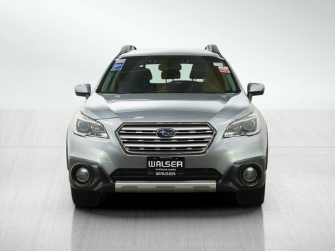 Used 2016 Subaru Outback 3.6R Limited AWD/4WD image 8