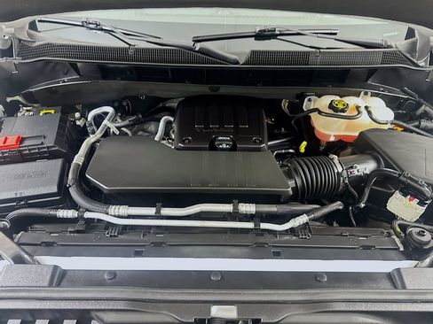 Used 2023 Chevrolet Silverado 1500 Custom image 26