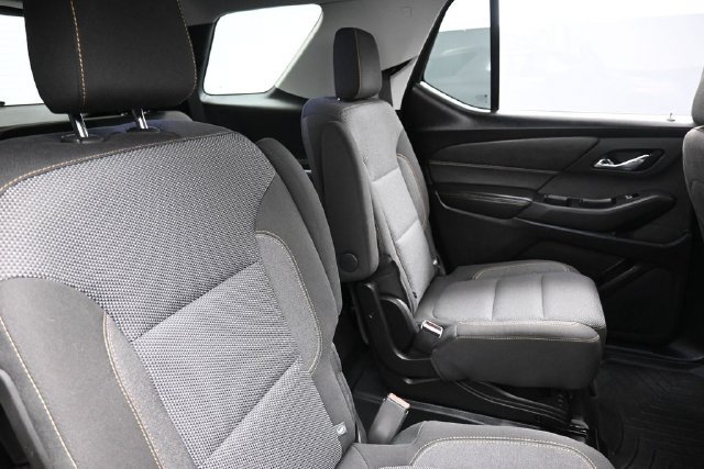 Used 2018 Chevrolet Traverse LT FWD image 29