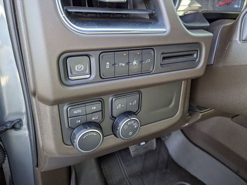 Used 2021 Chevrolet Tahoe LT image 15