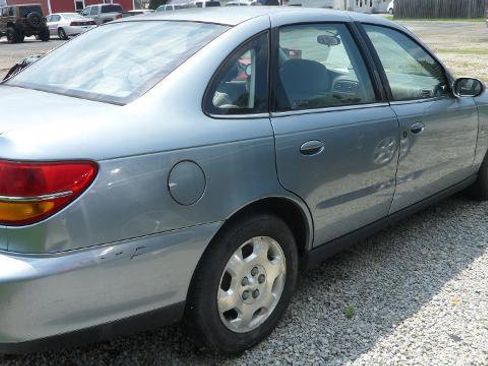 Used 2002 Saturn L-Series L300 w/ Audio Pkg 1 image 8