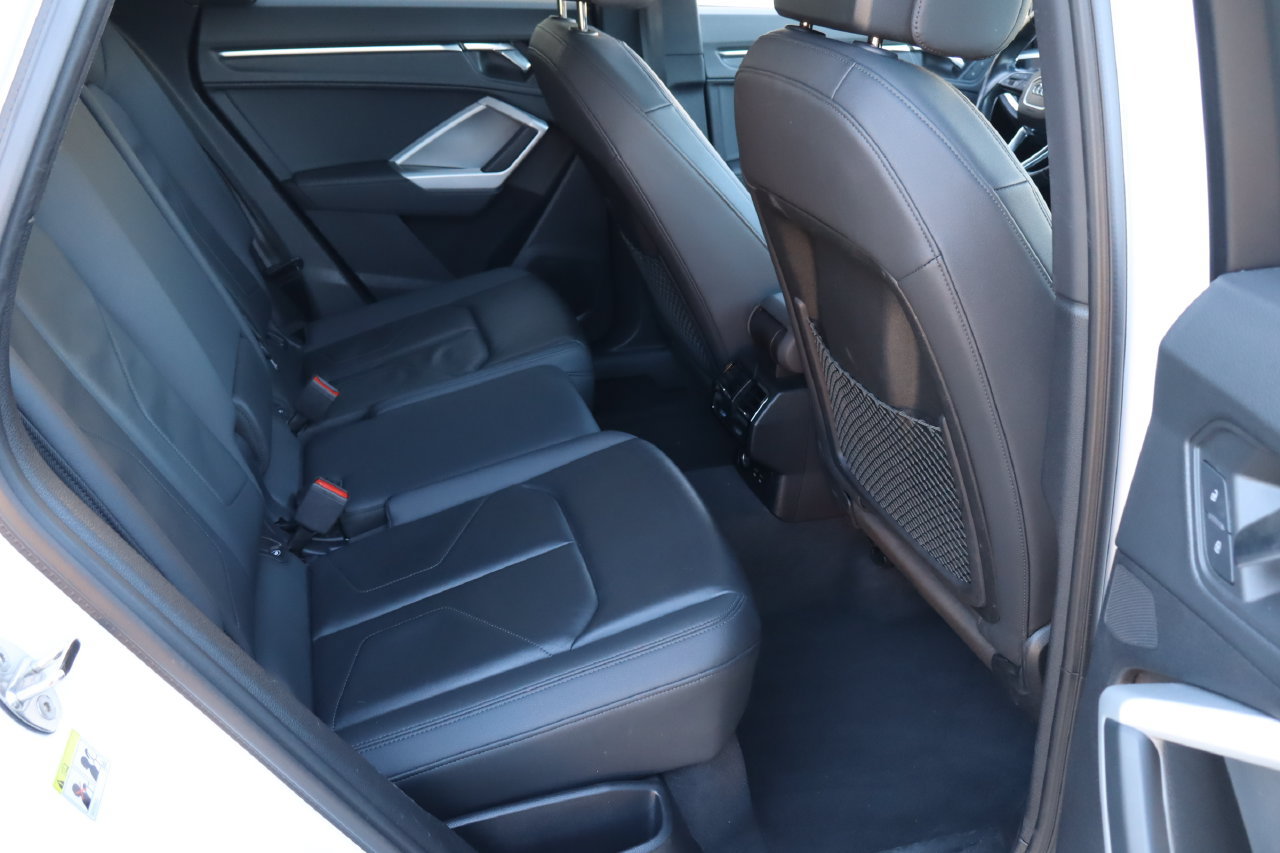 Used 2024 Audi Q3 2.0T Premium AWD/4WD image 17