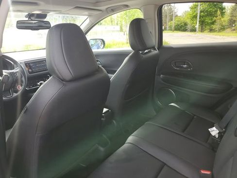 Used 2022 Honda HR-V EX-L image 9