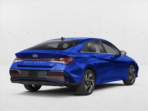 New 2026 Hyundai Elantra Limited image 2